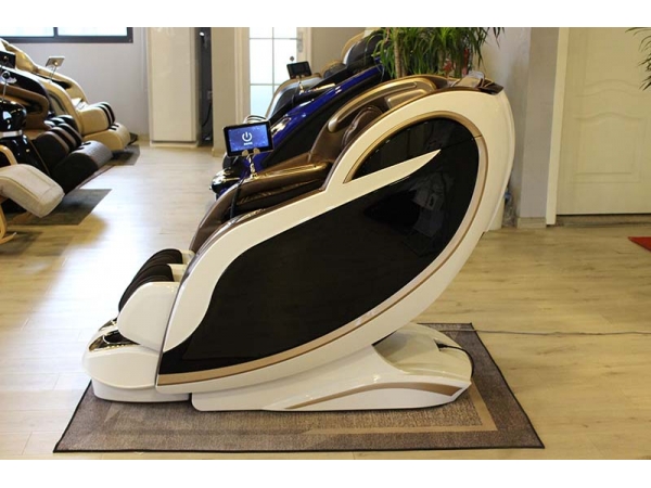How does it feel to sit on the Belle intelligent massage chair? let me say