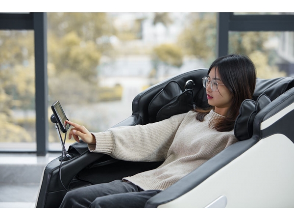 Is it good for women to use a massage chair? Beile Smart Health and your warm companionship